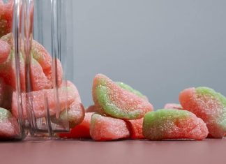 CBD Gummies for Skin Health: Experience the Benefits of CBD for Glowing and Healthy Skin CBD gummies